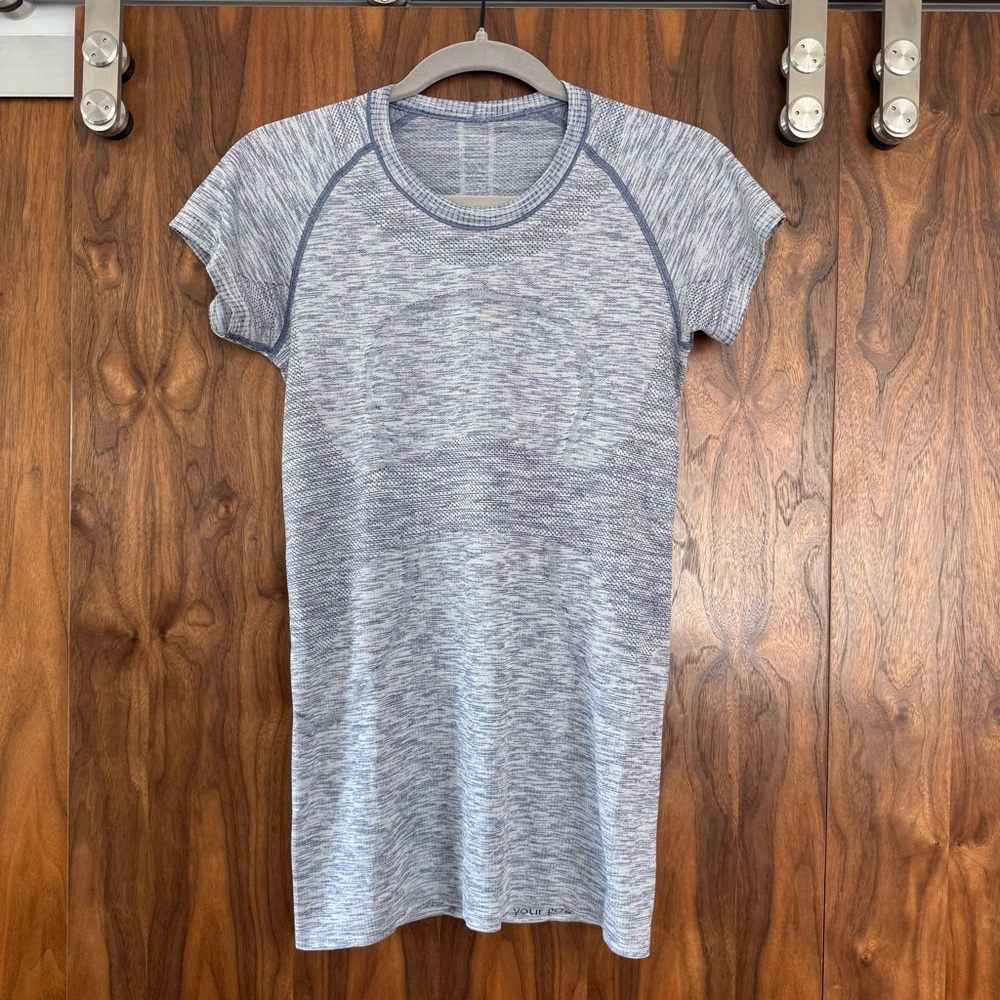 Women's Lululemon Swiftly Tech Short-Sleeve Shirt